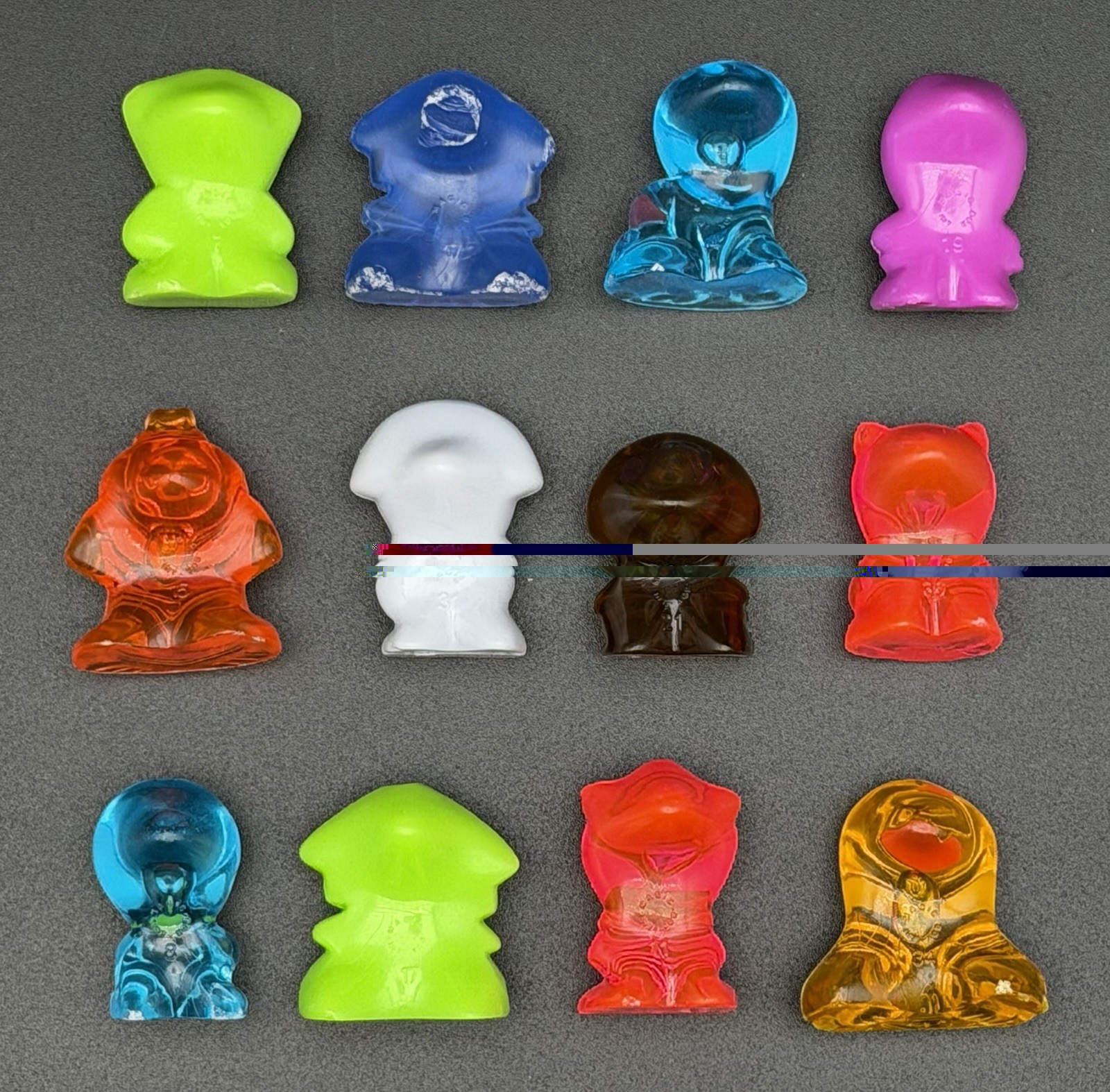 Gogo’s Crazy Bones Magic Box Aliens Lot of 12 Broken & Chipped Figures