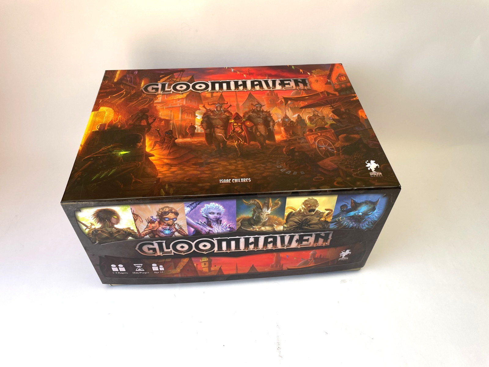 Gloomhaven 2nd Print + Wood Organizer + Solo Book + Mats + 9 Sealed Classes