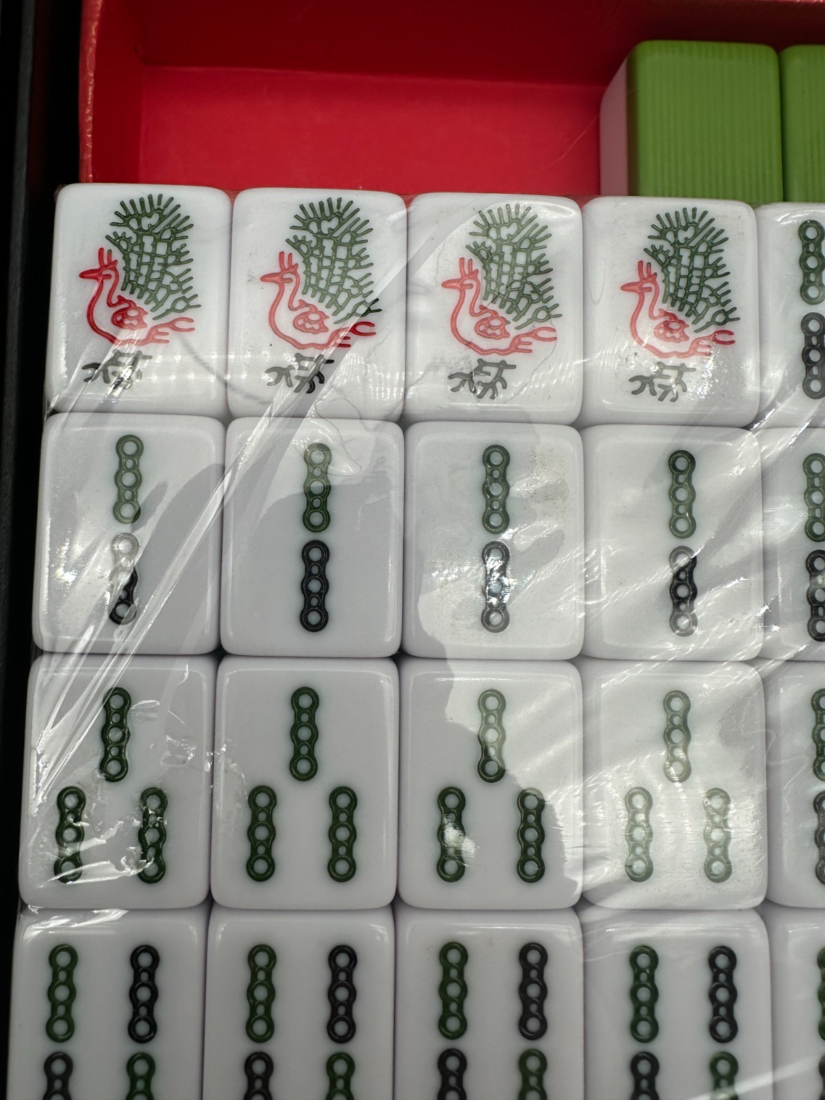 Yellow Mountain Imports Chinese Mahjong Set Rouge Heritage 146 Medium Tiles
