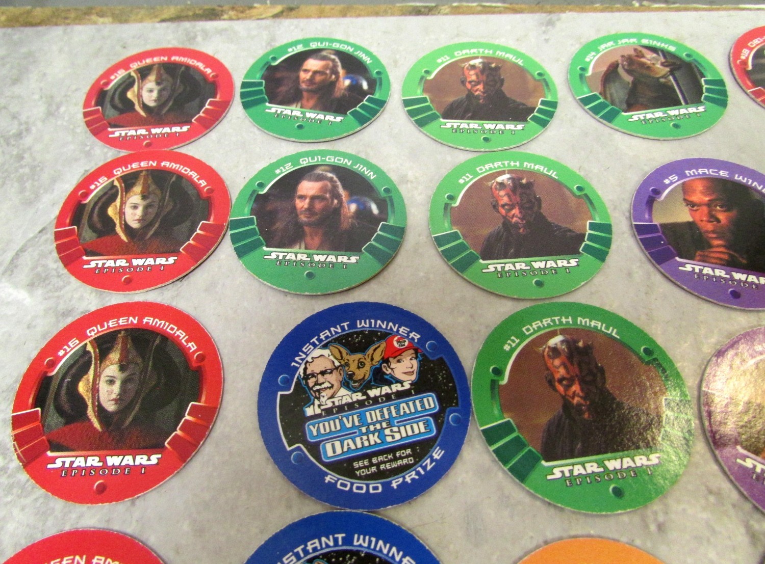 Pog Pogs game set of 26 Star Wars Episode 1 pog playing caps pieces, duplicates