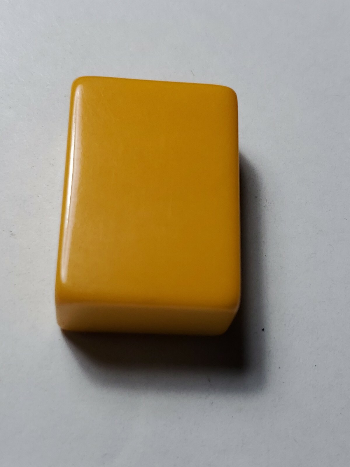 VINTAGE MAH JONG TILES CHINESE BAKELITE 1 1/4″ tall 7/8″ wide 1/2″ thick
