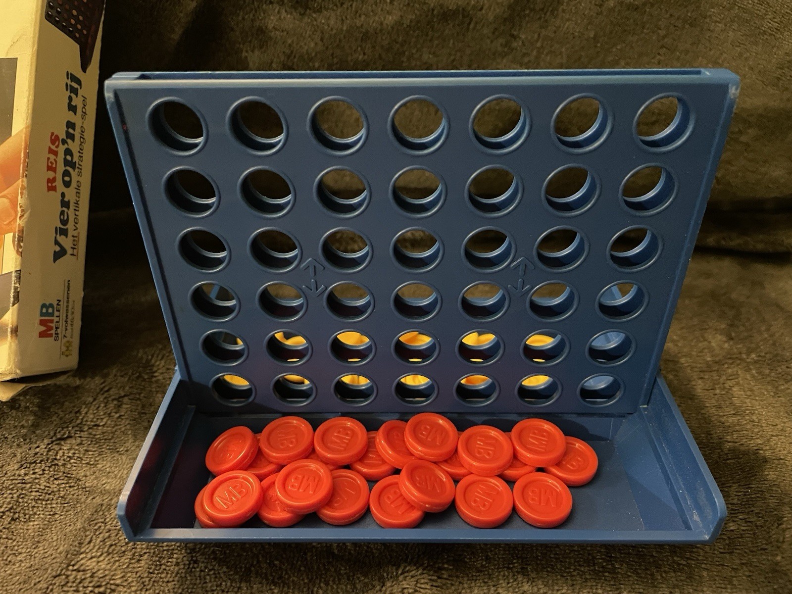 (Dutch) 1982 Milton Bradley MB Spellen Reis Vier op’n rij Connect Four Game VTG