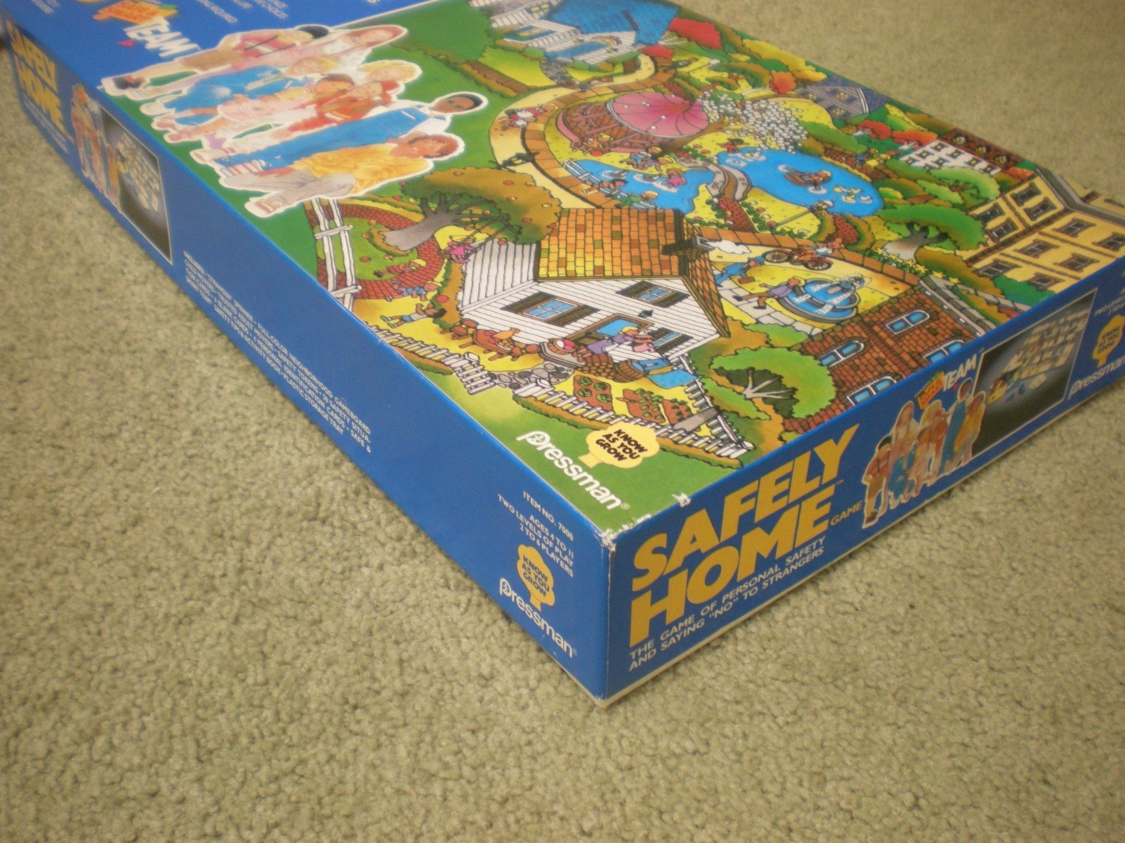 Safely Home Vintage 1975 Pressman Board Game of Personal Safety Canada