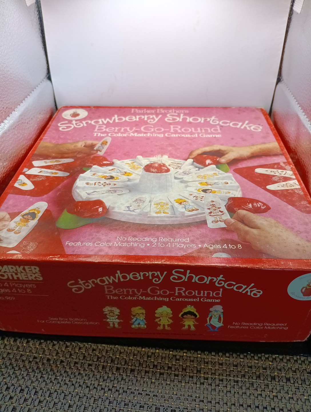 1981 Parker Brothers Strawberry Shortcake Berry-Go-Round Carousel Missing Peices