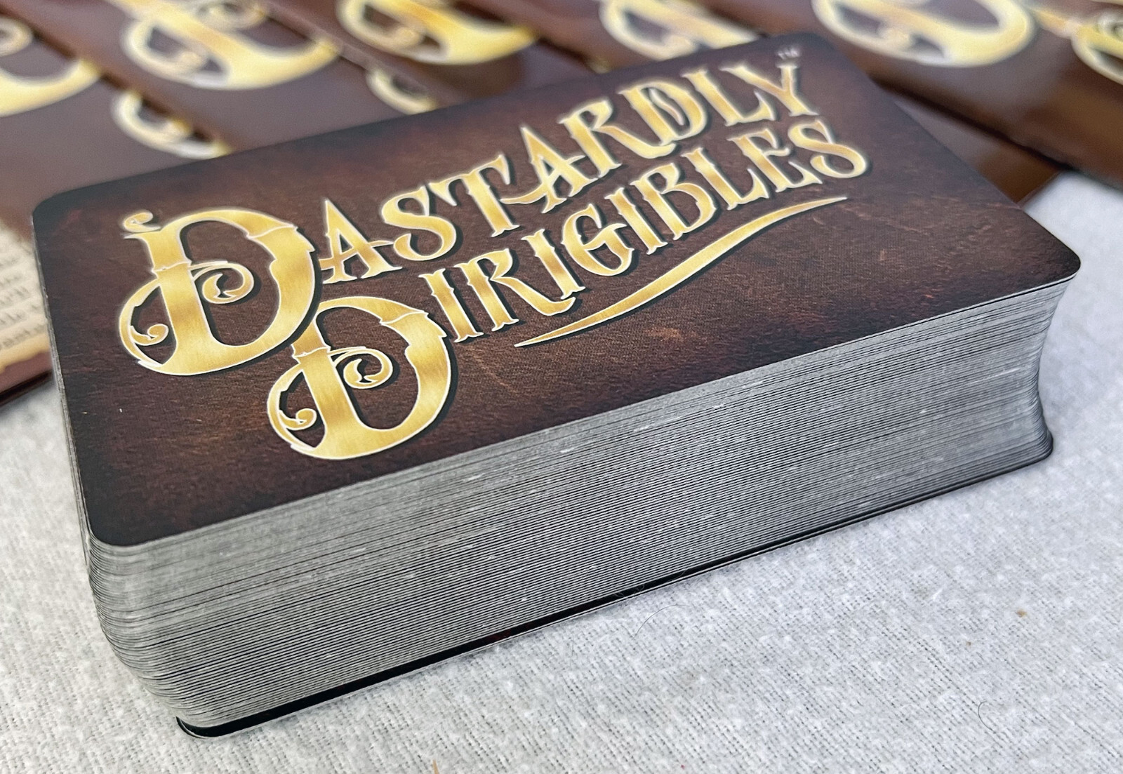 2016 DASTARDLY DIRIGIBLES Steampunk Airship Building Card Game EUC Complete