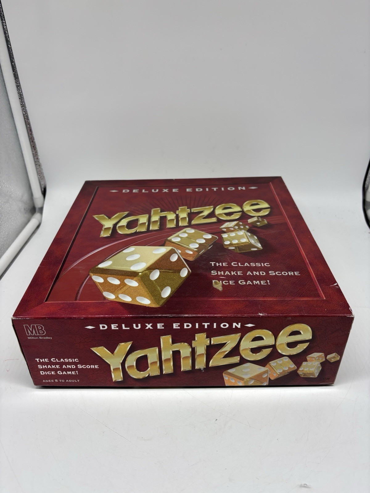 Vintage 1997 Yahtzee Deluxe Edition Gold Die COMPLETE