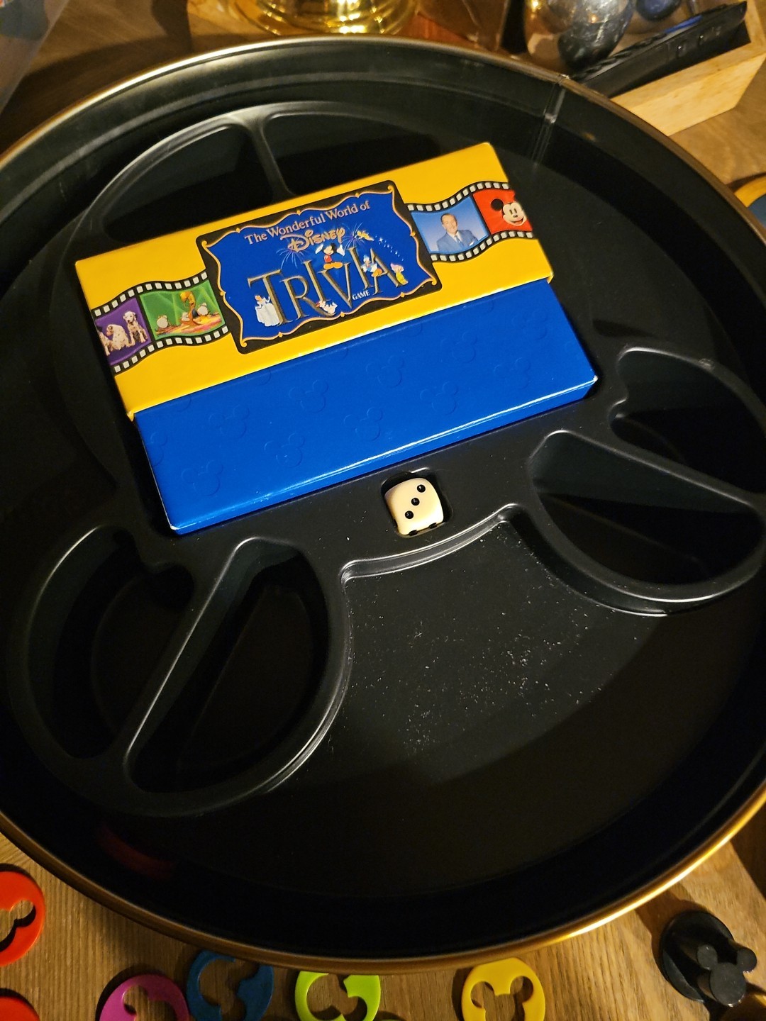 Walt Disney Trivia The Wonderful World of Disney Trivia Game Gold Tin No Instruc