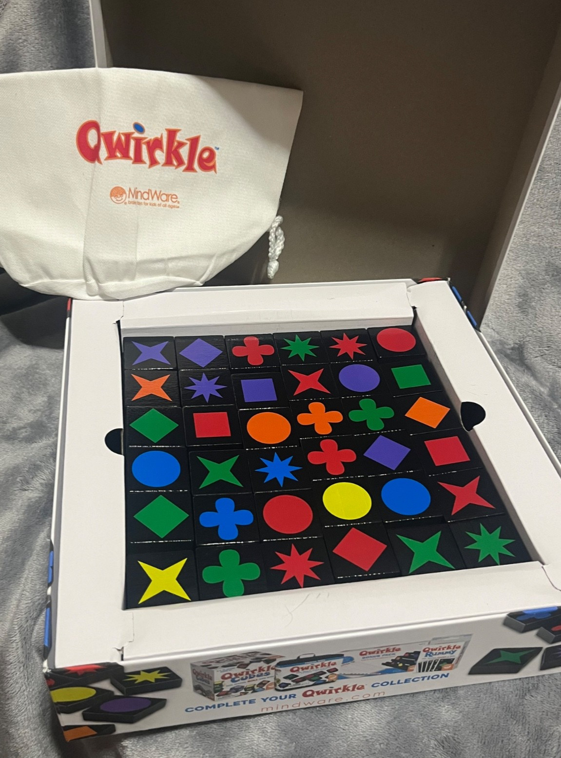 Qwirkle Board Game With All Pieces & Instructions Included -Excellent Condition