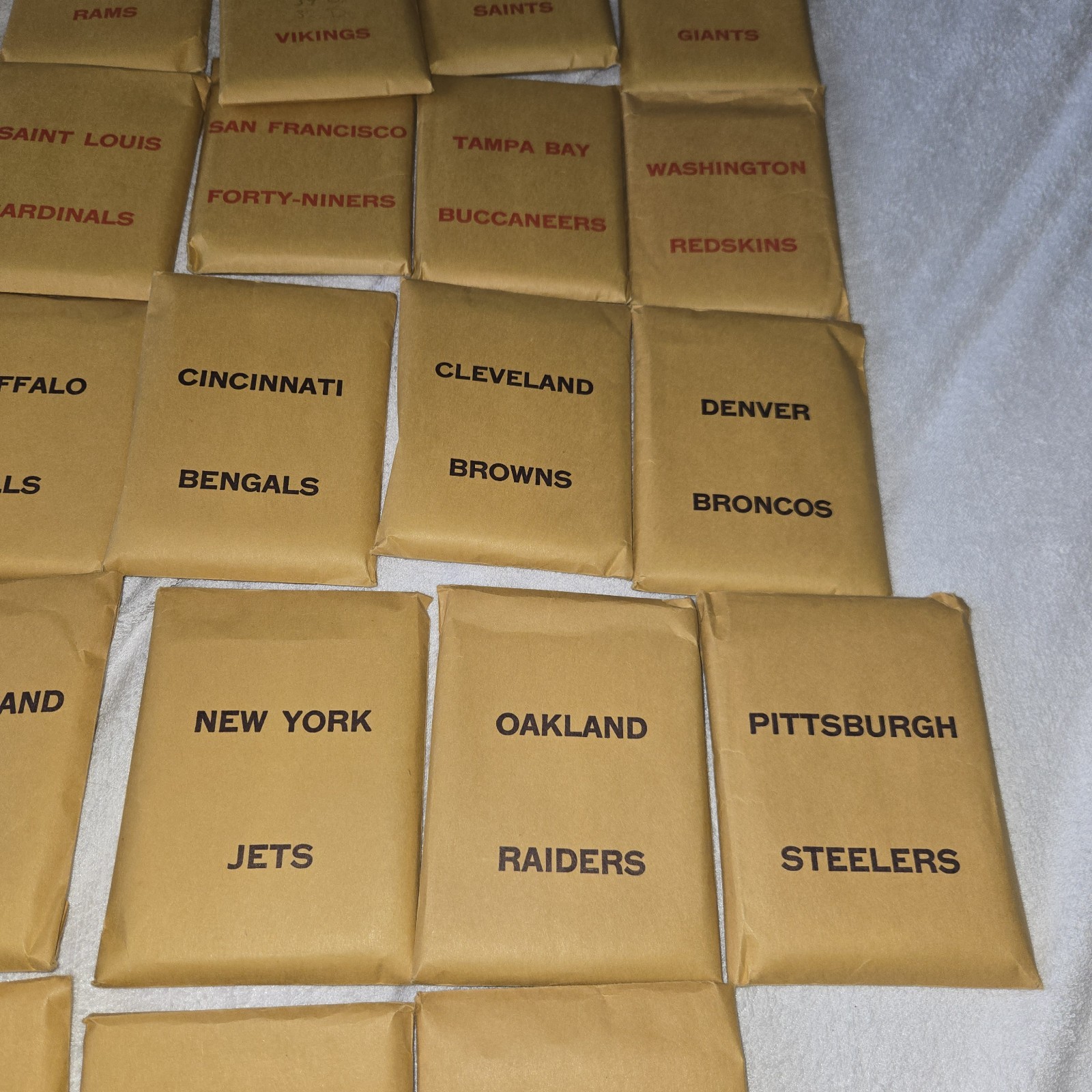 NICE Vintage 1980 APBA Pro League Football Board Game Complete Team Packs, Box