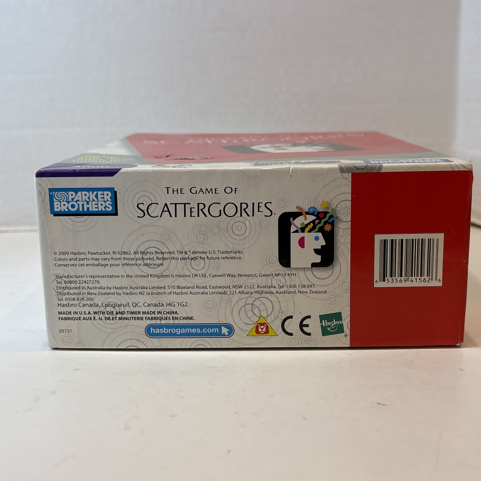 The Game of Scattergories Board Game 2009 Parker Brothers 2-6 players Complete