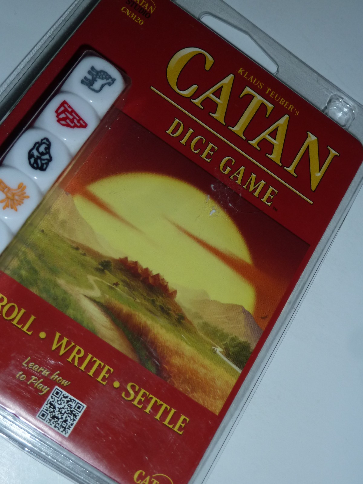 Catan Dice Game 6 Dice & score/map pad Klaus Teuber Settlers of Catan 2007!