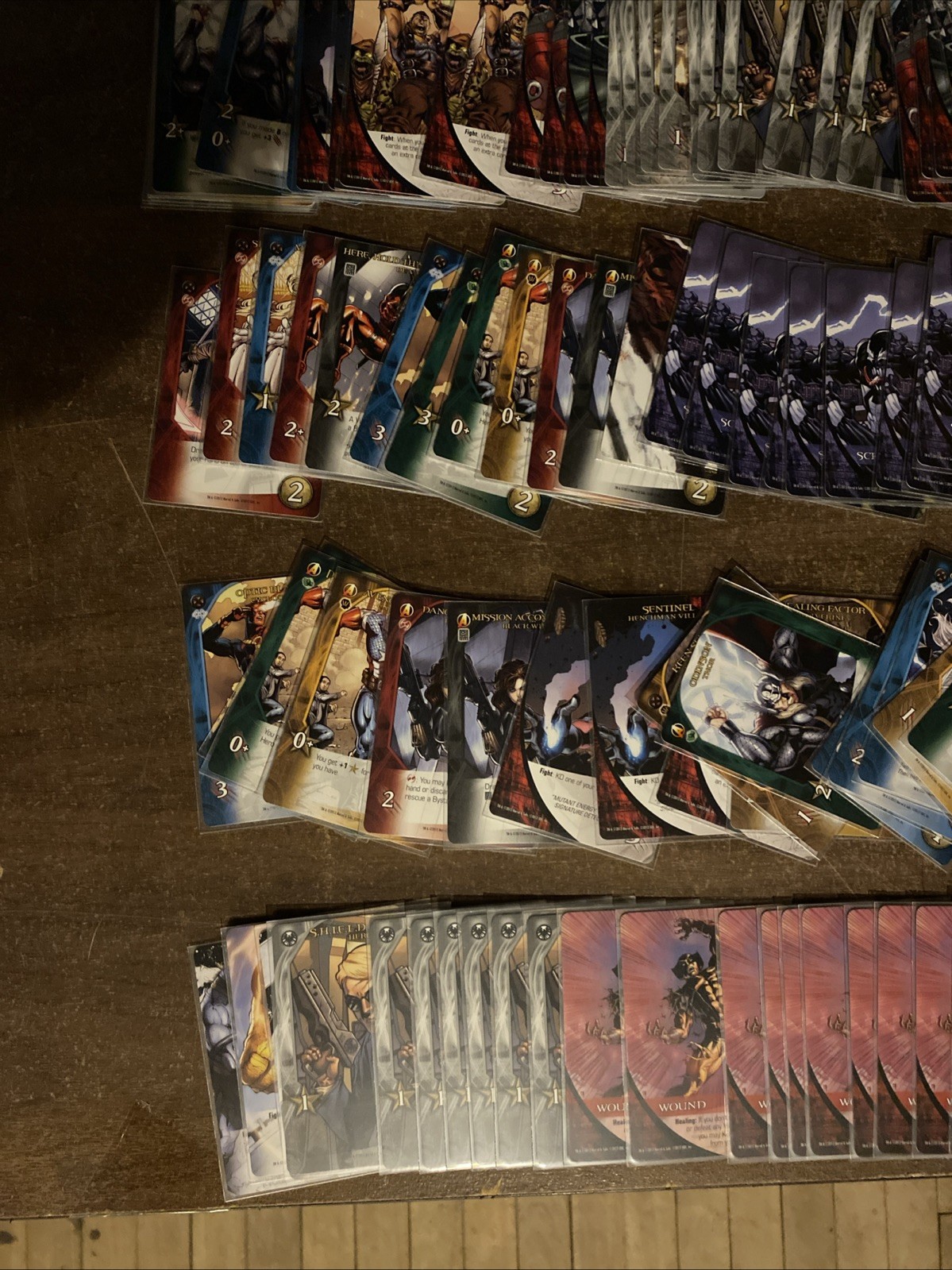 Lot of 500 Upper Deck Marvel Legendary Cards