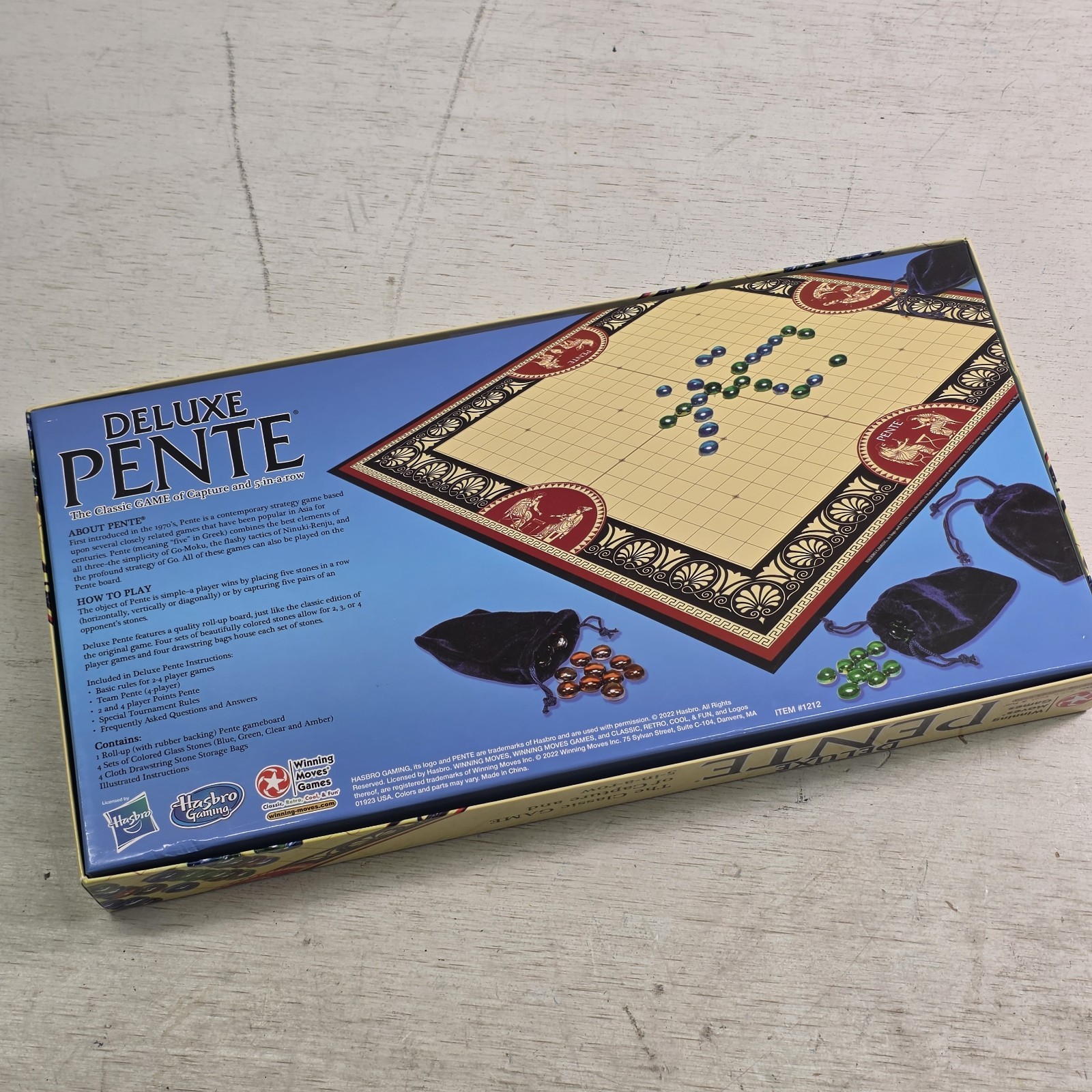 Deluxe Pente Strategy Game for 2 to 4 Players with Roll Up Board and Stones NOB