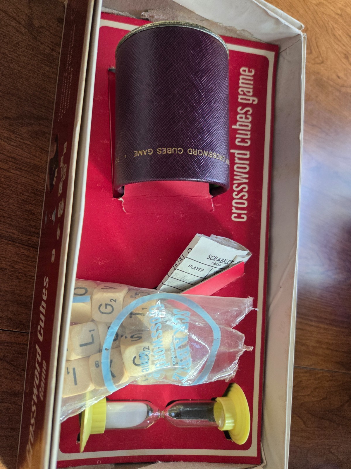 Vintage Crossword Cubes game in good condition in original box