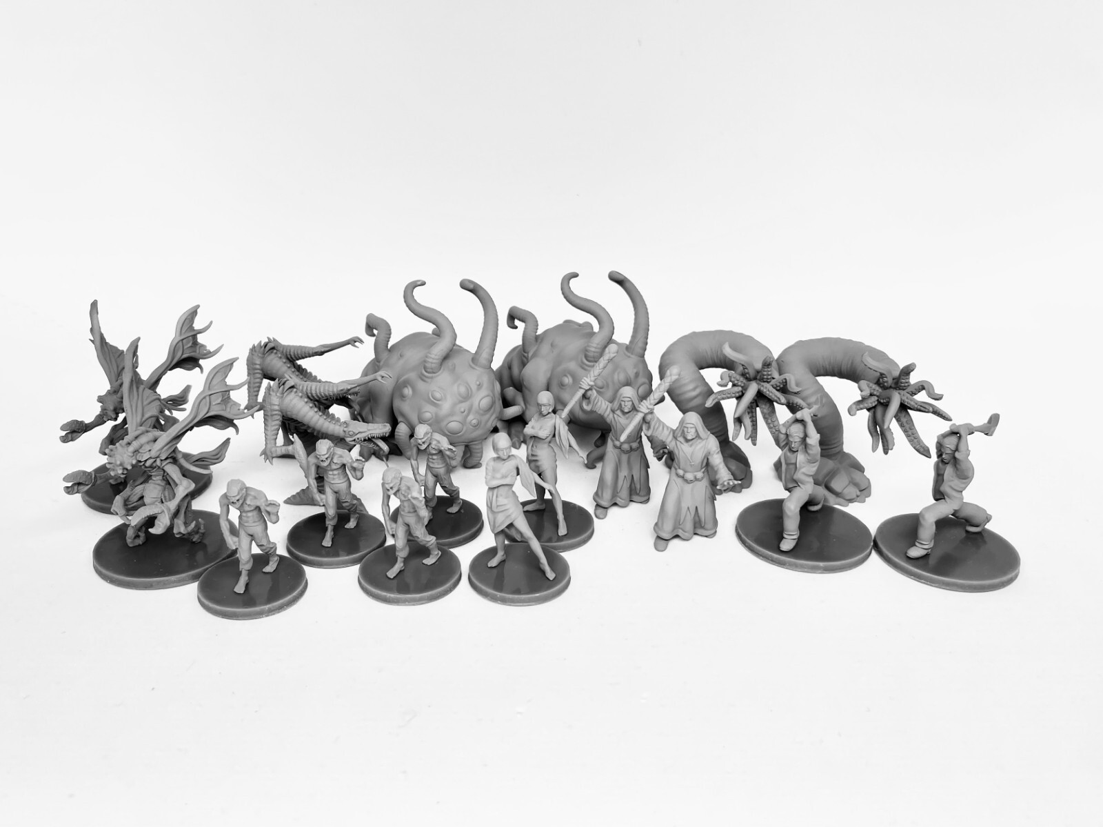 Monsters and Investigators for Mansions of madness 2nd edition. Conversion kit.