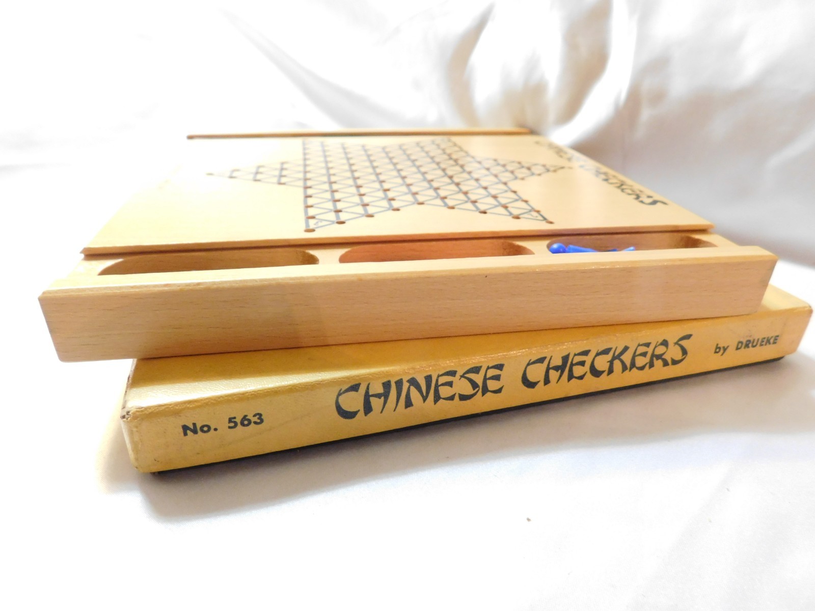 Drueke No. 563 Chinese Checkers Solid Wood Game with Box Vintage MCM