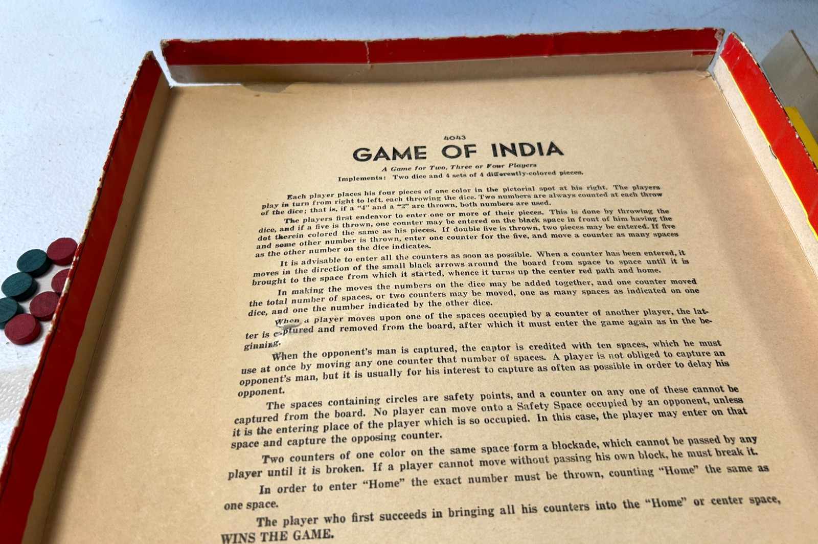 Vintage Rare Game of India Milton Bradley, No 4083 Board Hunting Game