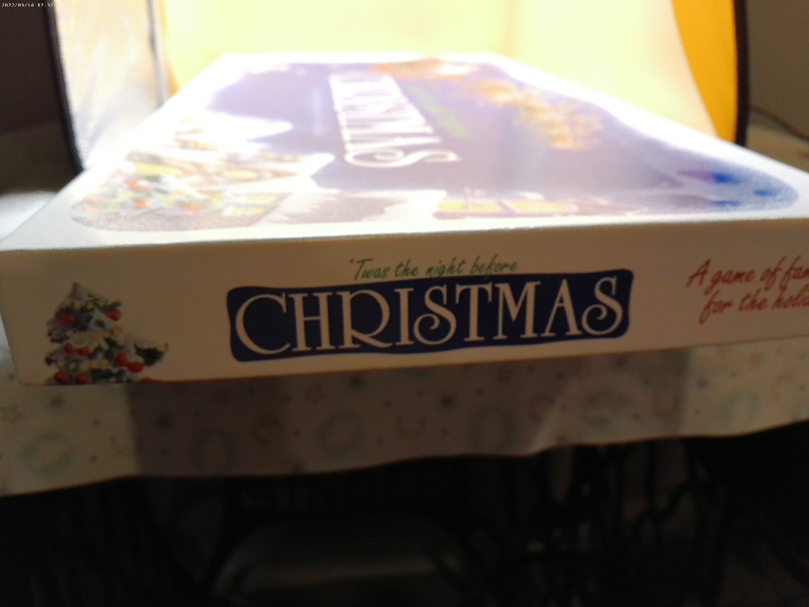 Twas the Night Before Christmas board game Late for the Sky issued