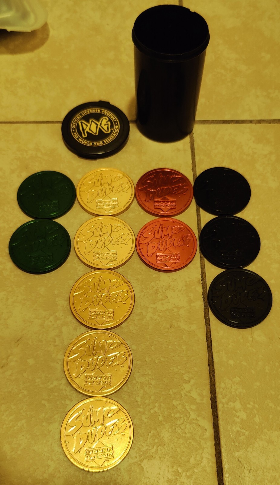 Lot of 12 Pogs Sumo Dudes Upper Deck Metal Slammers Multiple Colors + Tube VTG