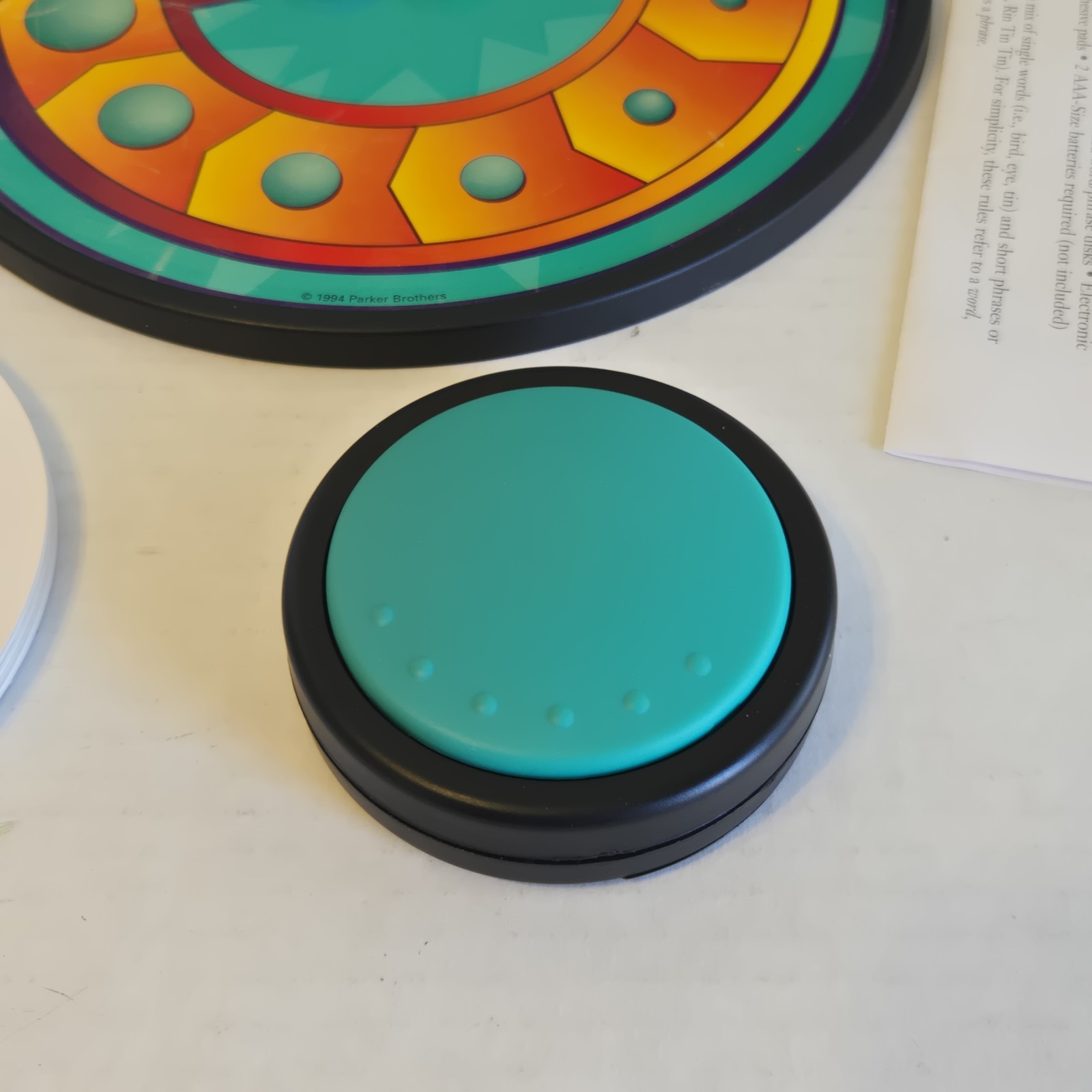 1994 CATCH PHRASE Game by Parker Brothers **COMPLETE**