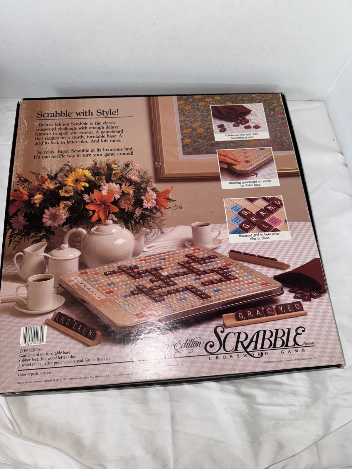 Scrabble Deluxe Edition Rotating Turntable Board Game Vintage 1989