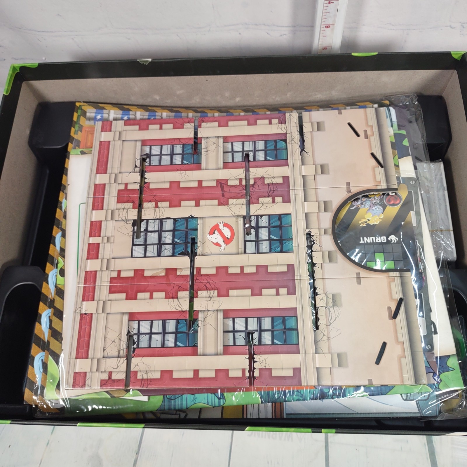 Ghostbusters x Men in Black Ecto Terrestrial Invasion Board Game in Opened Box