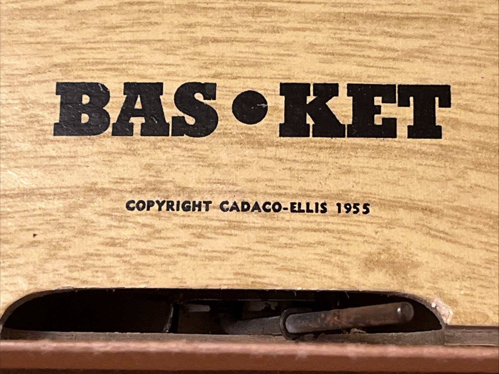 Vintage 1950s Cadaco Ellis Basketball Bas-ket Basket Action Board Game