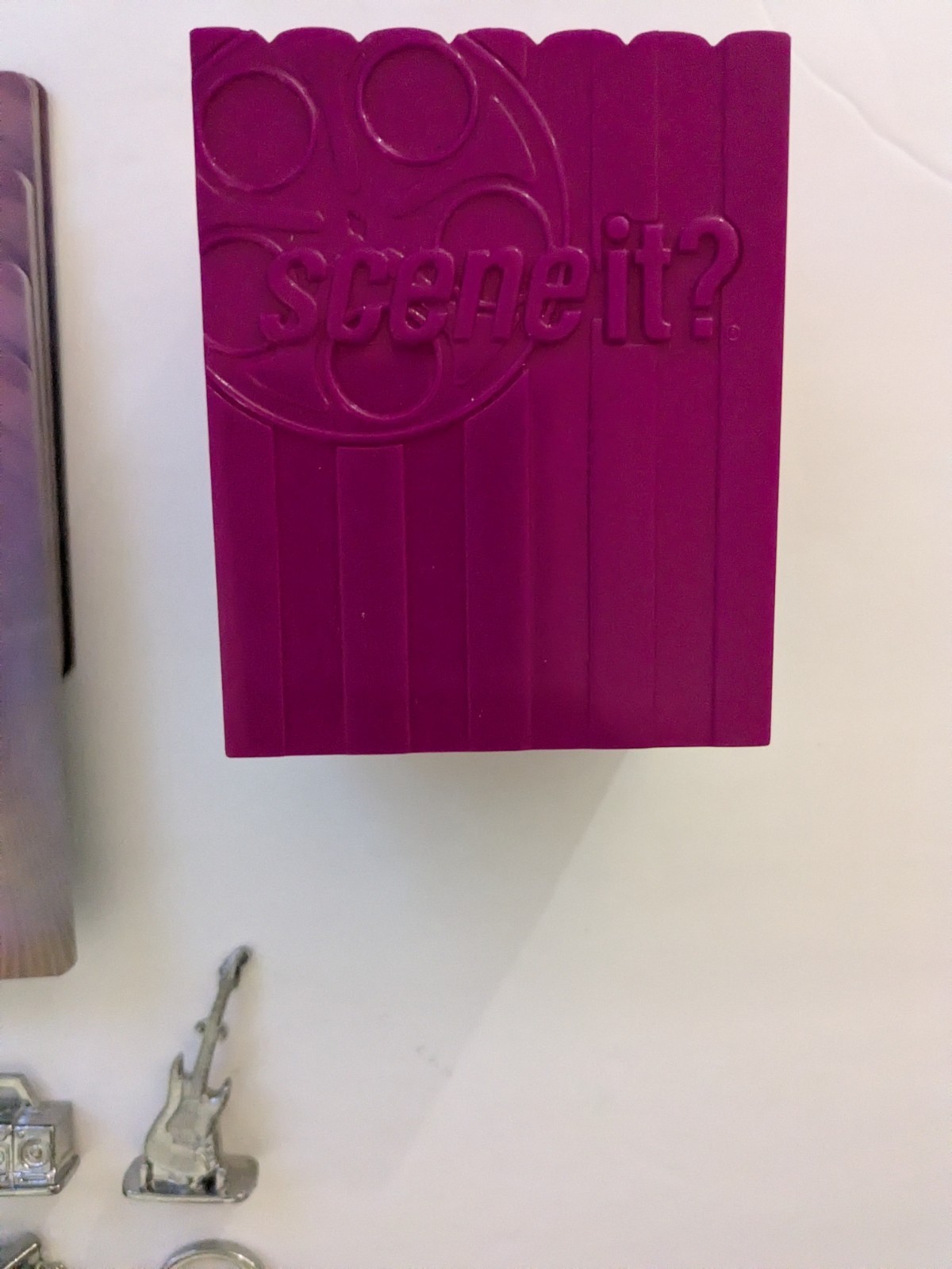 Scene It? Music DVD Game – Music Trivia Game – Free Shipping – Read Description