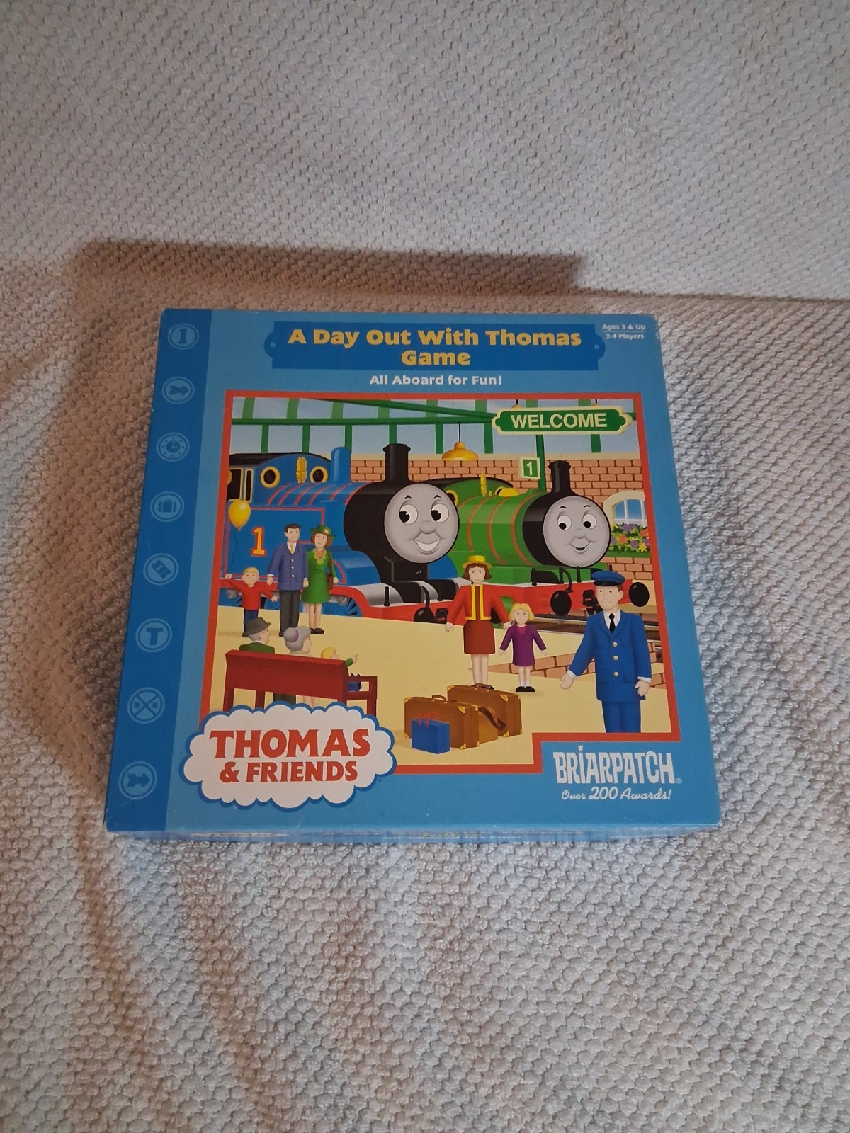 Thomas & Friends Tank Engine A DAY OUT WITH THOMAS Board Game Briarpatch 2005