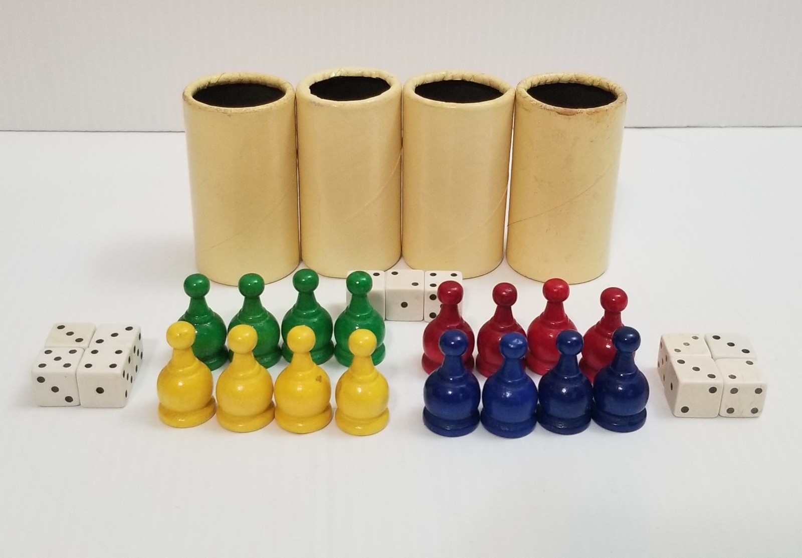 VTG Parcheesi Replacement Parts Lot 16 Pawns 11 Dice + 4 Cups, Selchow & Righter
