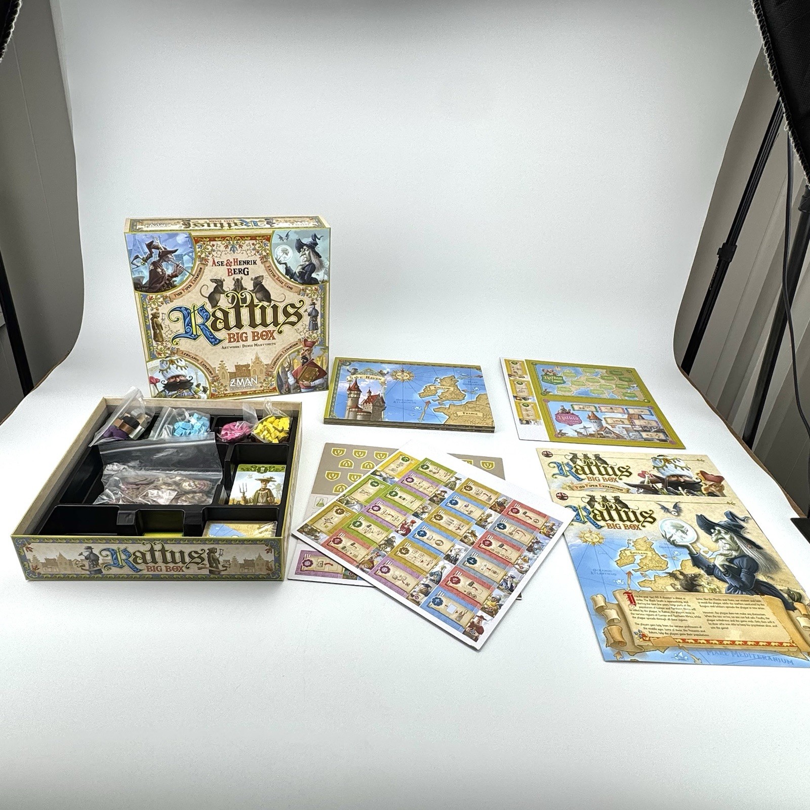 Rattus Big Box Board Game Z-Man Games – Mostly Unpunched/Sealed – 100% Complete
