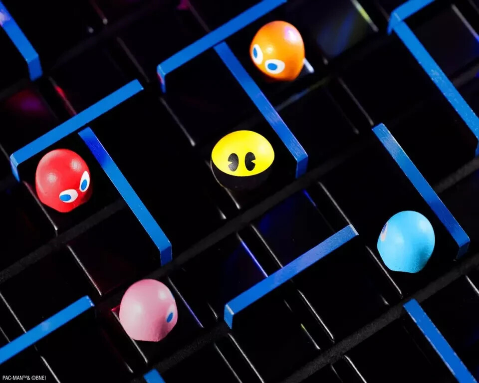 Quoridor Pac-Man | Fun Game for the Whole Family | Classic Arcade Game| Ages 8+