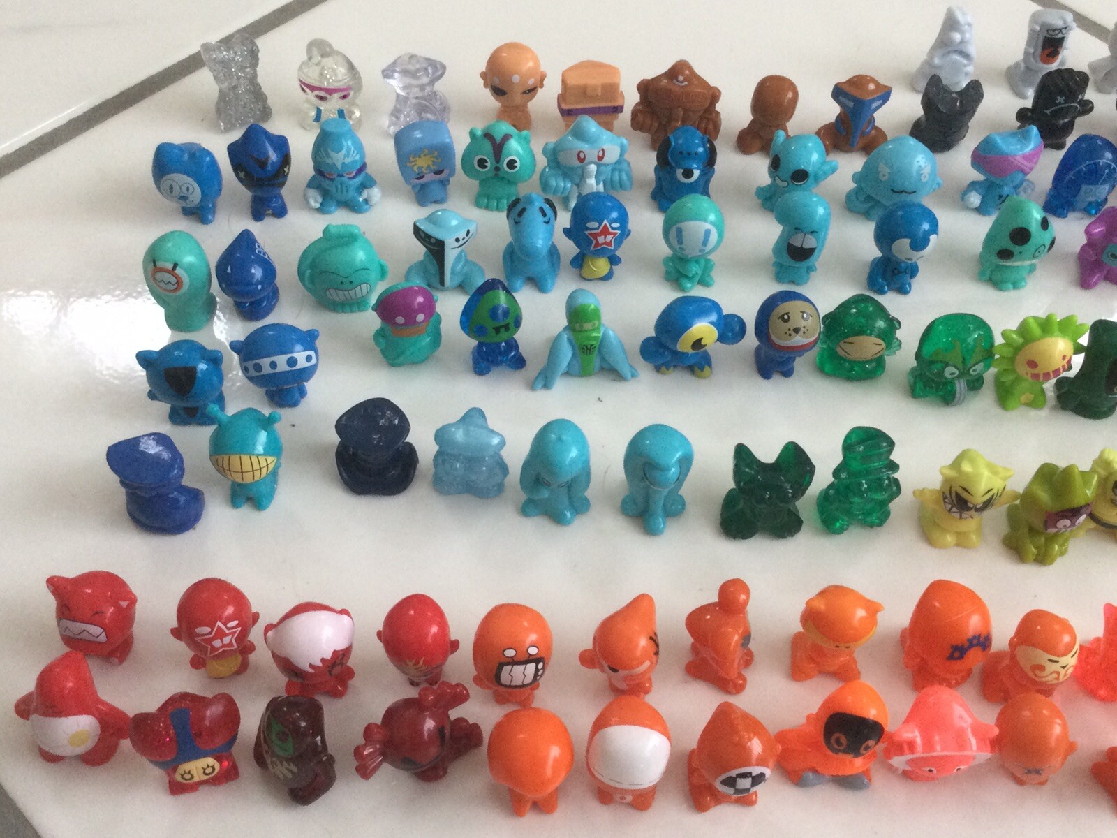 Large Lot of 148 Vintage GoGo’s Crazy Bones Mini Figurines GoGos