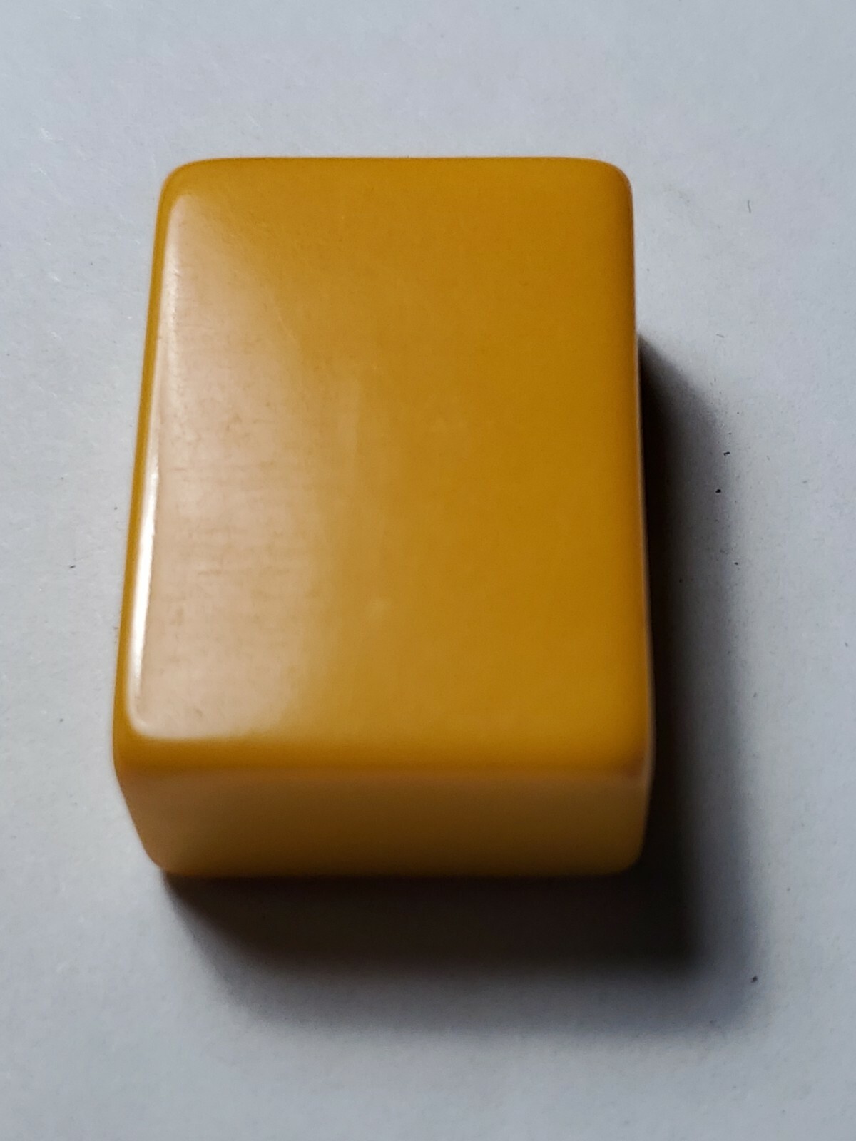 VINTAGE MAH JONG TILES CHINESE BAKELITE 1 1/4″ tall 7/8″ wide 1/2″ thick