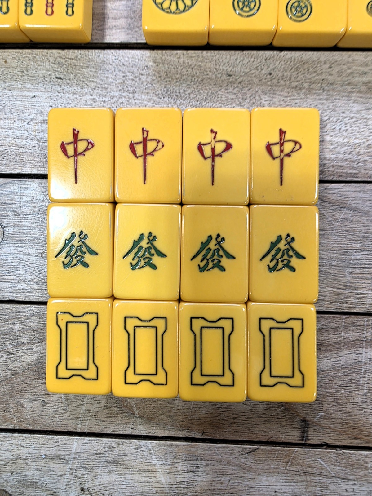 Vintage Cardinal Mahjong Set 144 Bakelite Tiles 4 Trays Rare Outstanding set!