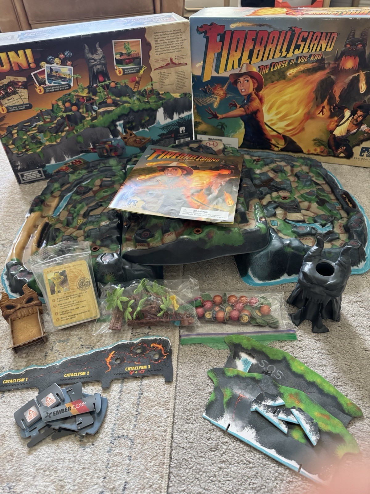Fireball Island Curse Vul-Kar Spider Springs Treasure Trove Marbles CIB EUC