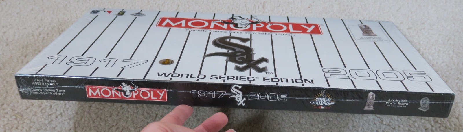 Monopoly Chicago White Sox 2005 World Series Edition Parker Brothers Board Game