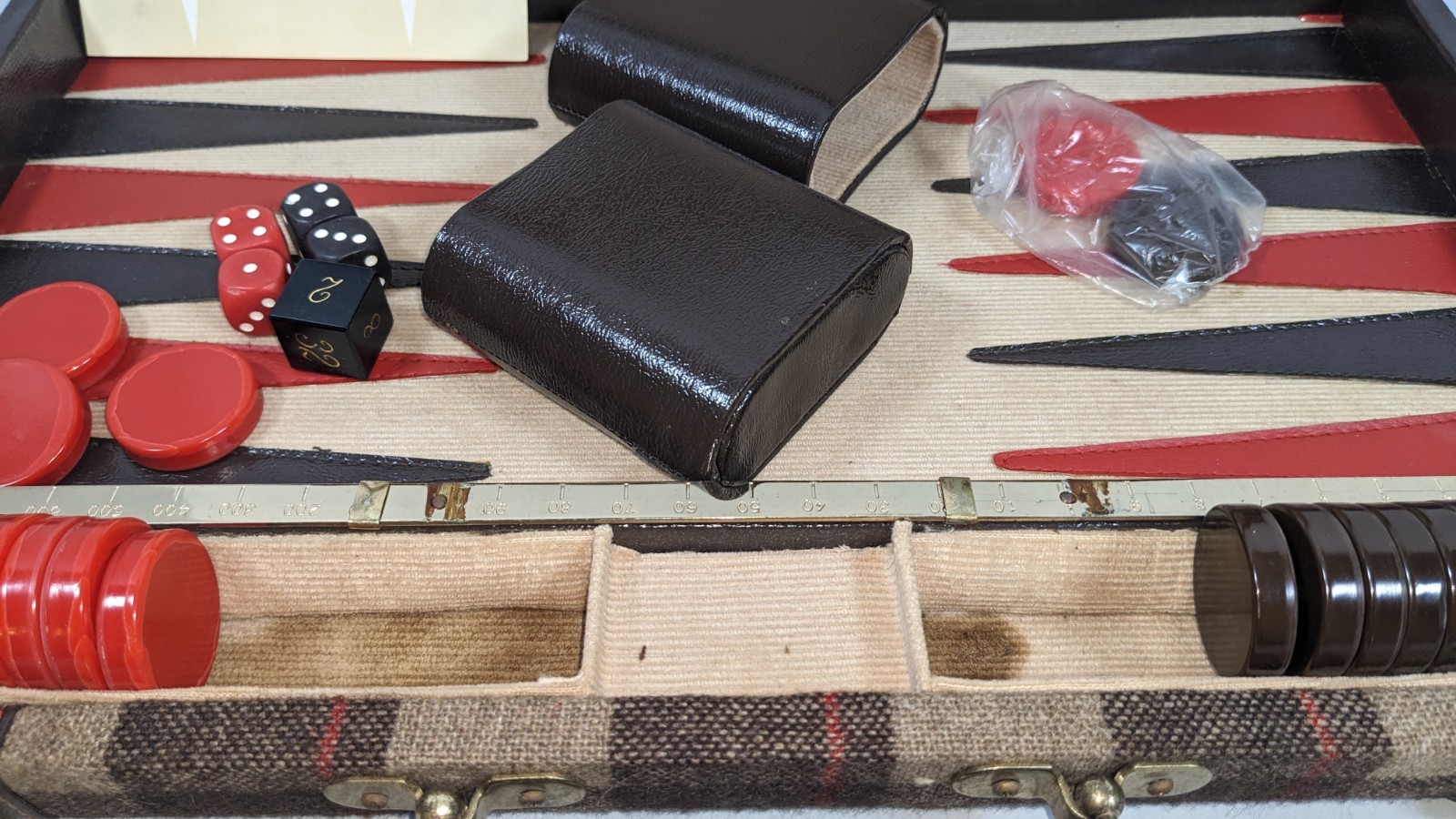 Vintage Aries Of Beverly Hills Backgammon Set Brown And Red Plaid COMPLETE