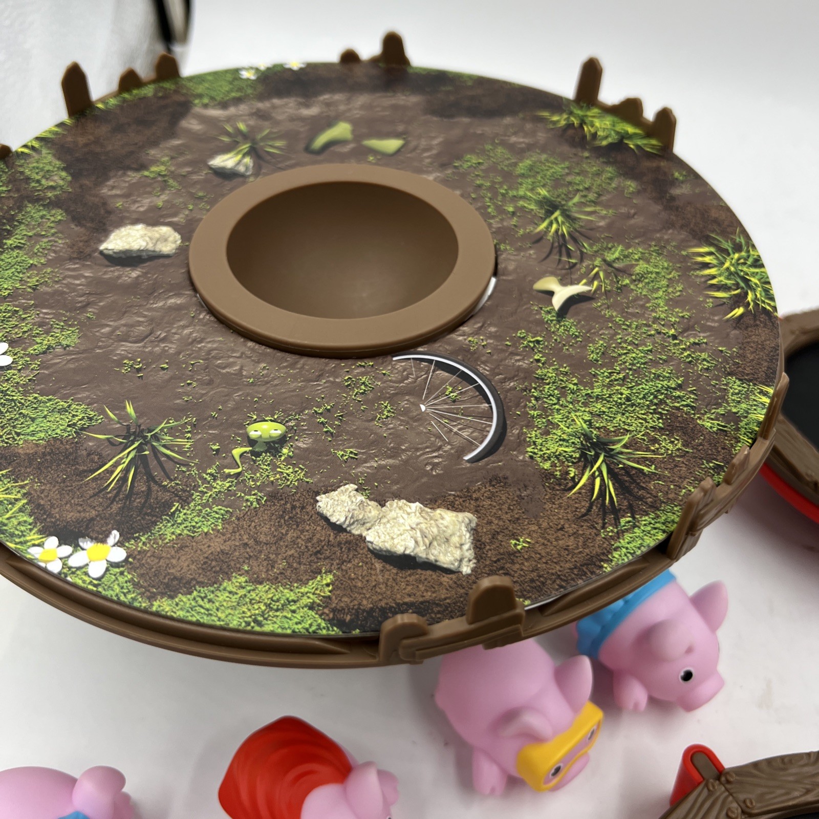 Pigs on Trampolines Board Games Family Game, Kids Multi-Player, 1 thing broke