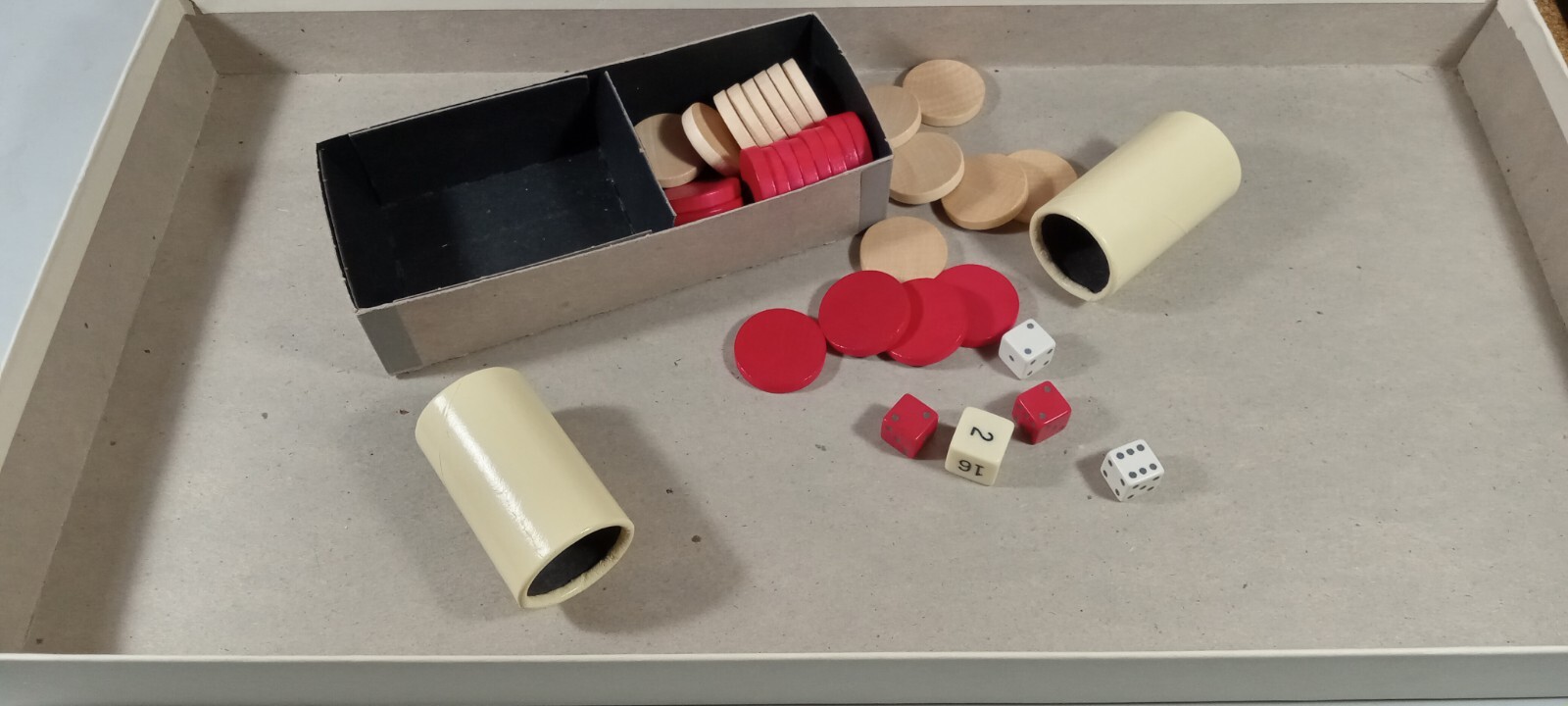 S&R Games Backgammon Board Game Complete Vintage 1975 Box Has A Tear See Picture