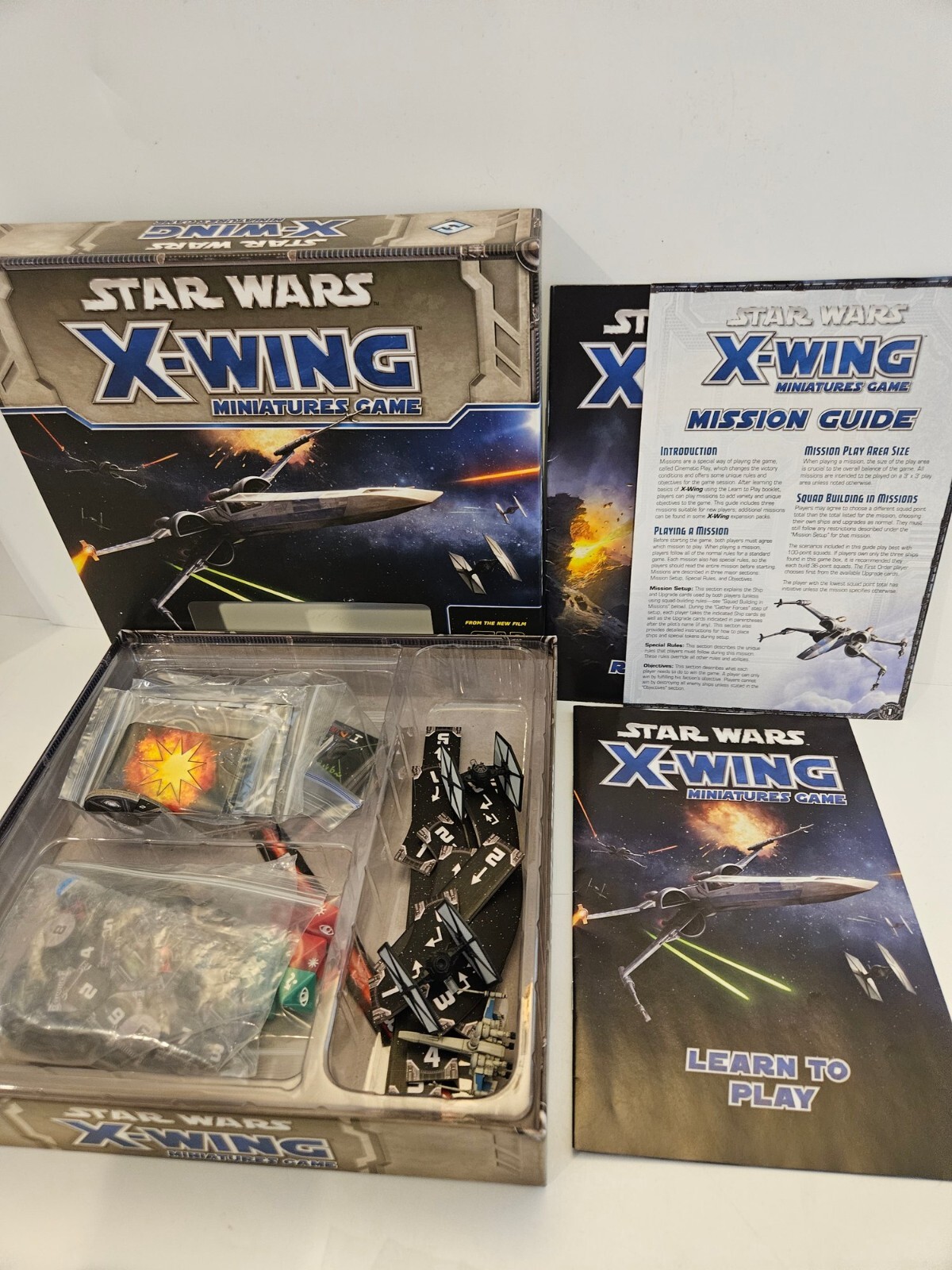 Star Wars X-Wing Miniatures Game Core Set Fantasy Flight Game (SWX36)