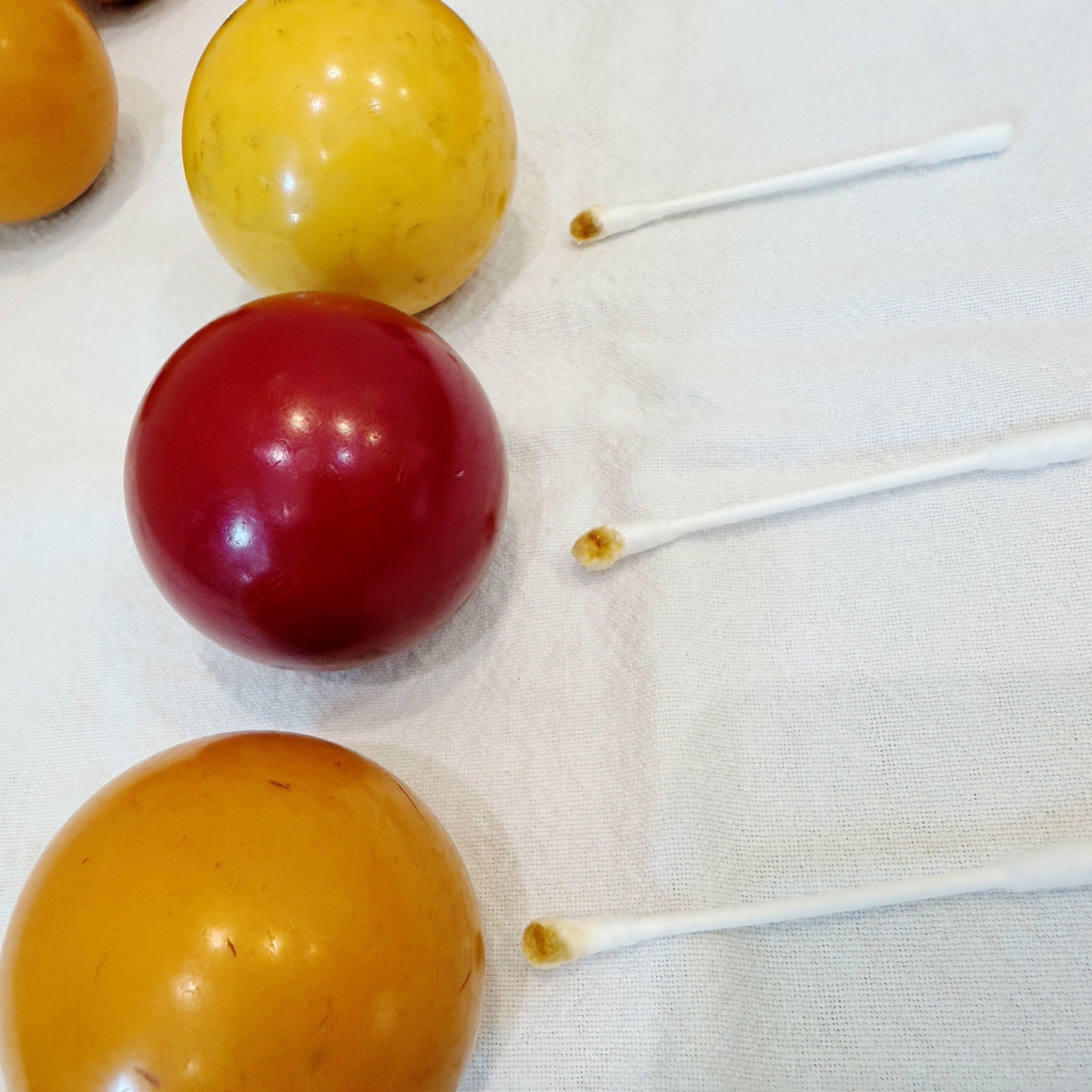 Vintage Bakelite Game Balls Lot 11 Cherry Red Butterscotch Yellow 54-57mm 1460g