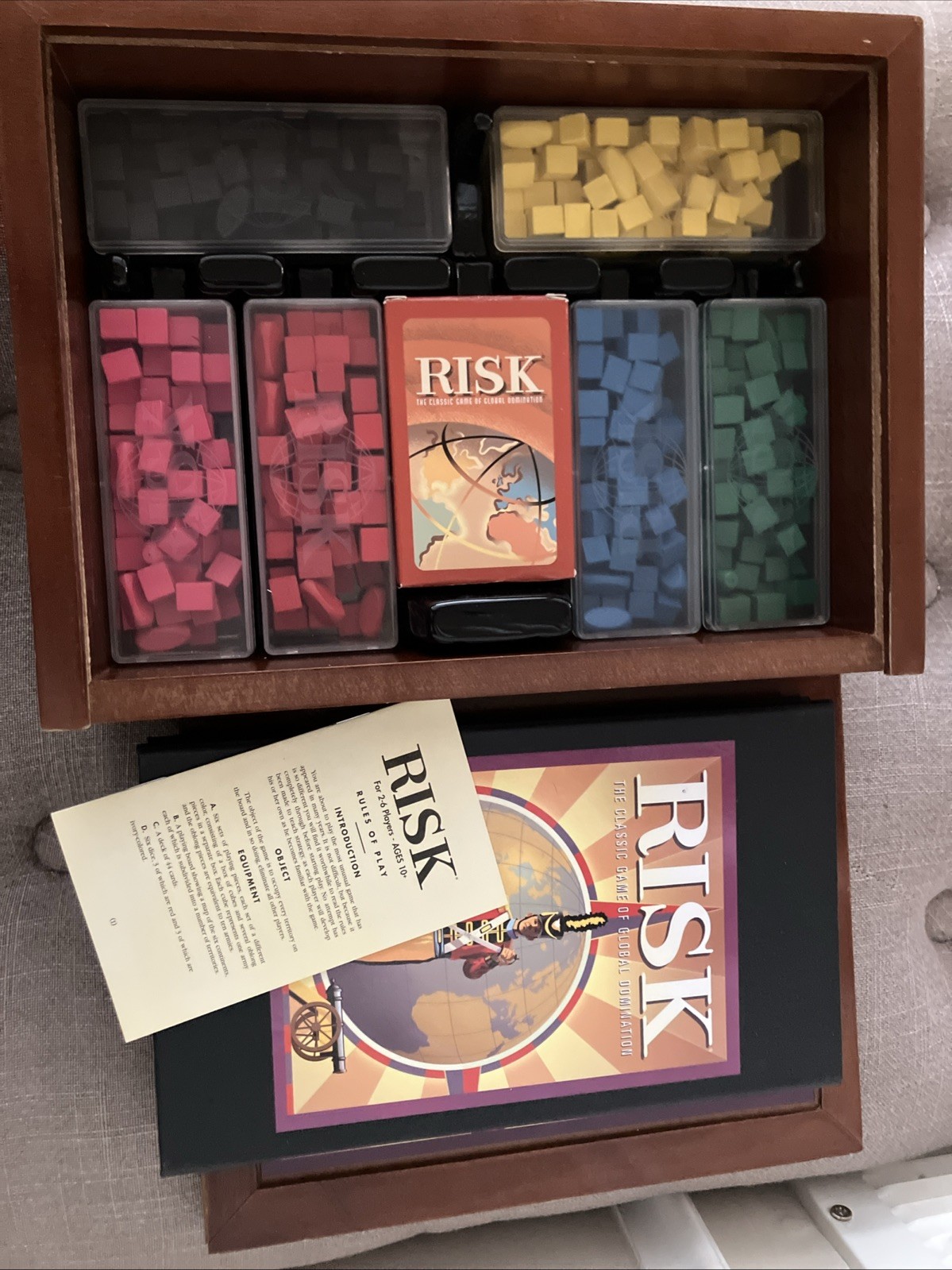 “RISK” ~ VINTAGE GAME COLLECTION ~ WOODEN BOOKSHELF BOX ~ PARKER BROTHERS