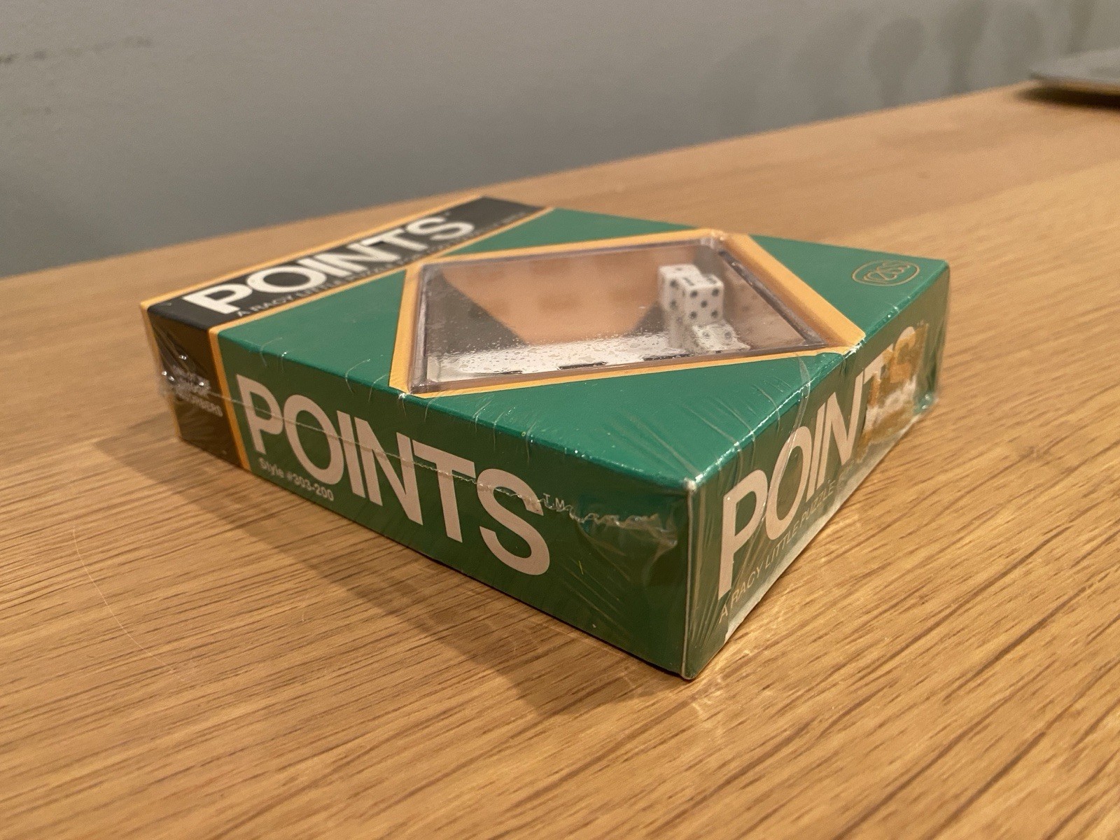 Vintage 1974 Sealed New Reiss POINTS Dice Game
