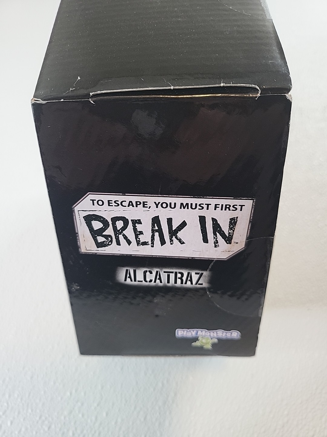 Break In Alcatraz Board Game Family Game Escape Room Game NEW A46