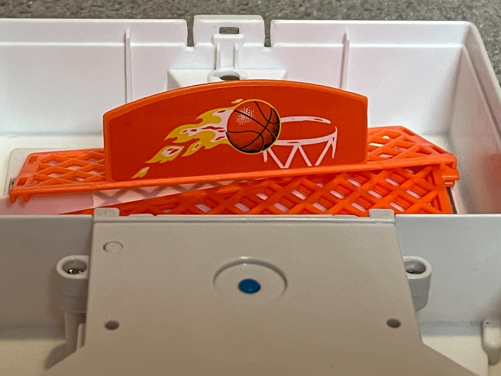 Hot Shot Basketball Travel Games Milton-Bradley 1992 VTG Rare Comes with 1 Ball