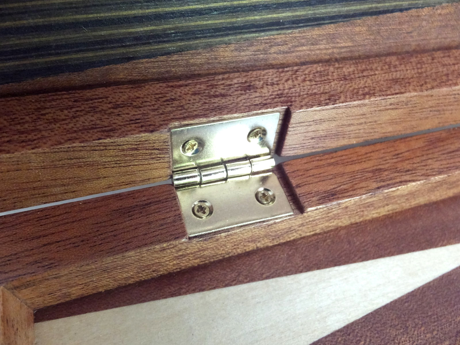 Yellow Mountain Imports Wooden Inlaid Backgammon “Pasadena” Set