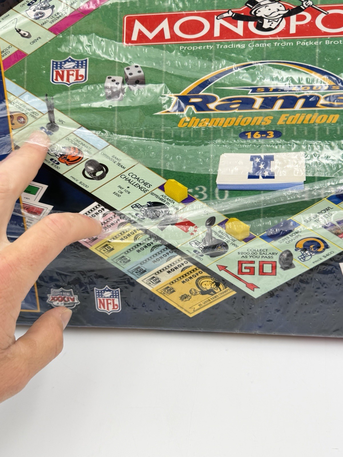 Sealed 2000 St Louis Rams Champions Edition Monopoly NFL Super Bowl XXXIV 34