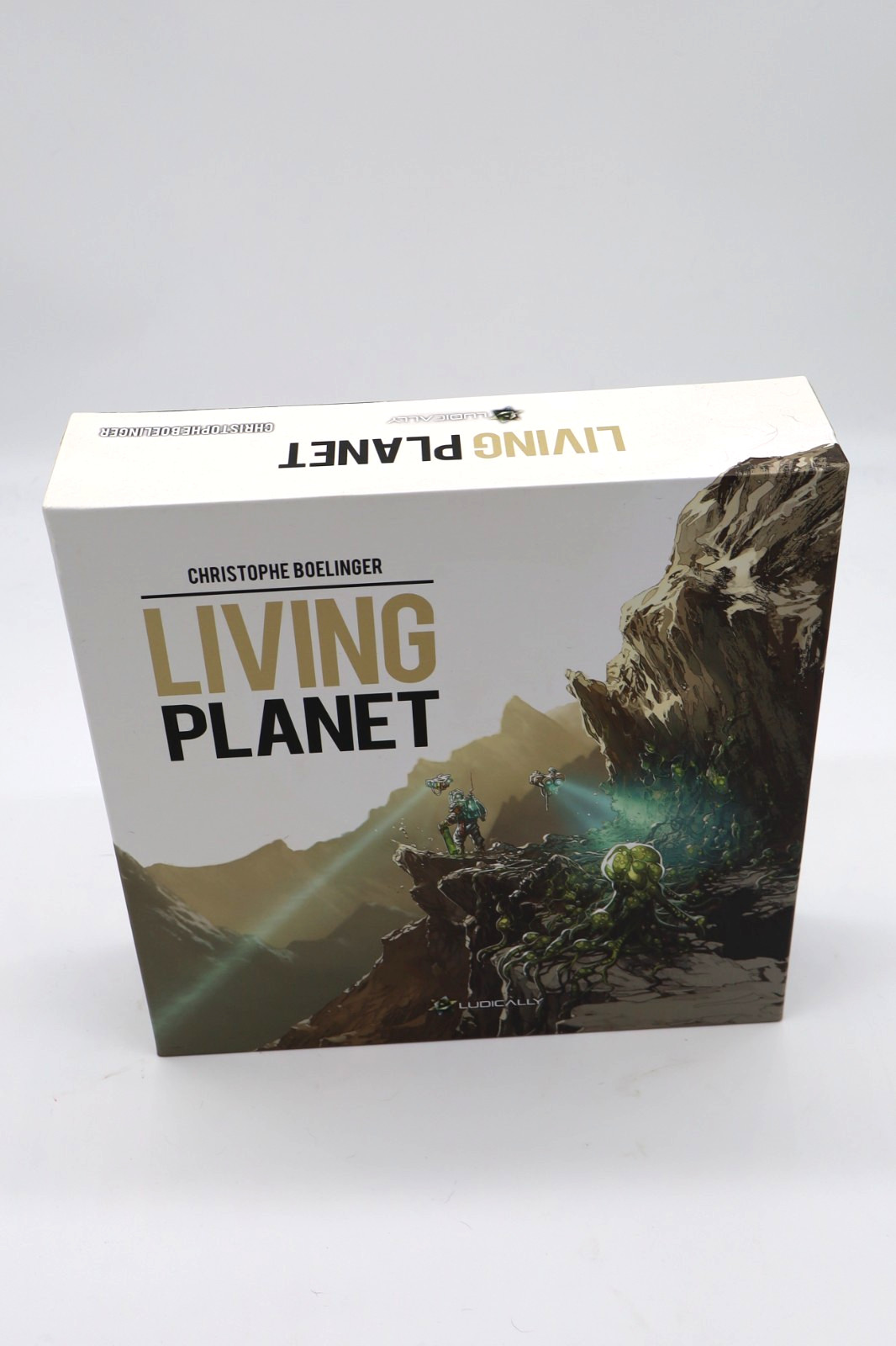 Living Planet Board Game Christophe Boelinger Unpunched Complete Ludically Strat