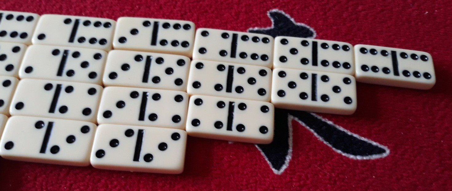 Vintage House of Marbles Devon England Miniature Dominoes, Double Six READ DESCR
